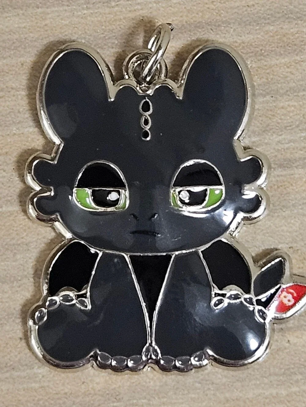 Toothless How To Train Your Dragon Black Green Enamelled Metal Pendant Charm